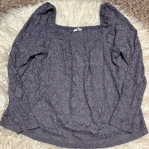Maurices size large women’s  Lace Women's Top in dusty purple